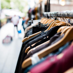 美国消费者也开始悲观？2023美国服装市场需求点变了！